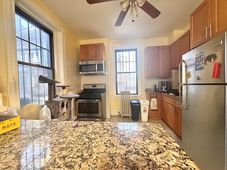 59 Brighton Ave, Unit 3 in Boston, MA - Building Photo