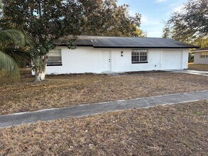 14883 SW 35th Cir in Ocala, FL - Building Photo - Building Photo