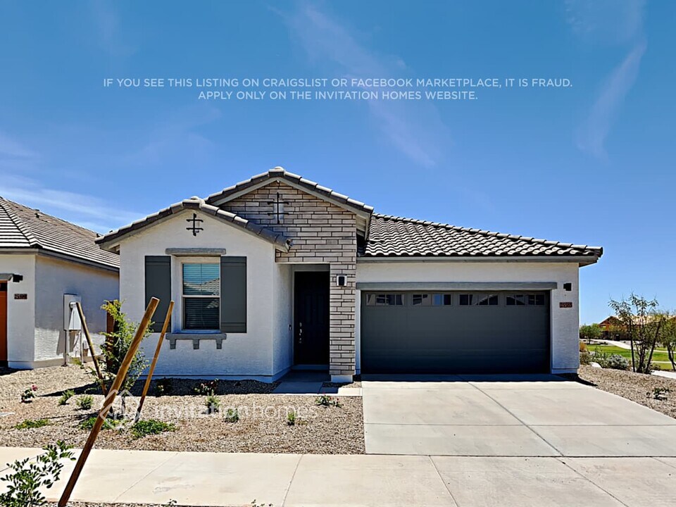 25585 N 144th Ln in Surprise, AZ - Building Photo