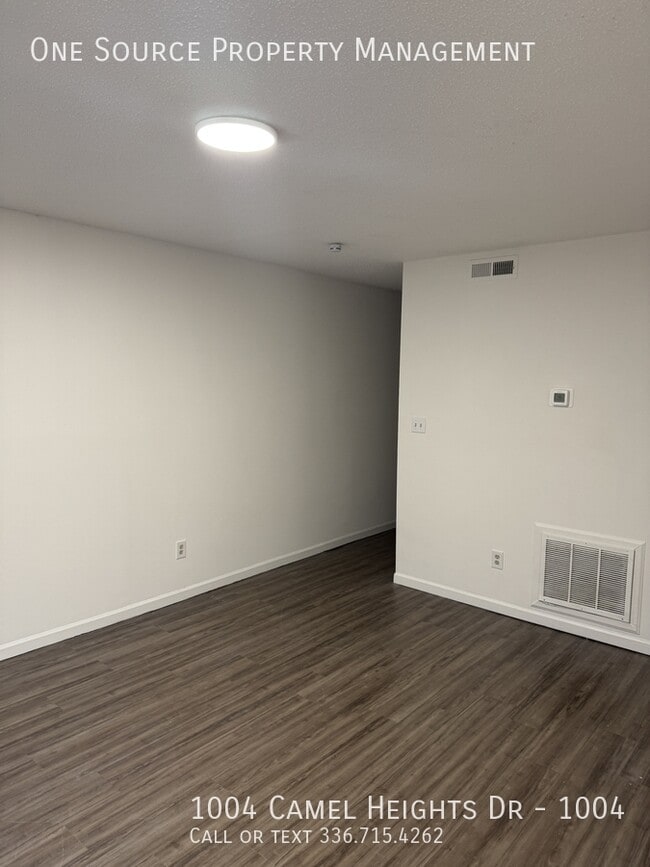 1004 Camel Heights Dr in Winston-Salem, NC - Building Photo - Building Photo