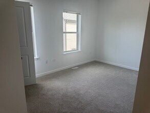 15649 Lamon Ave in Oak Forest, IL - Building Photo - Building Photo