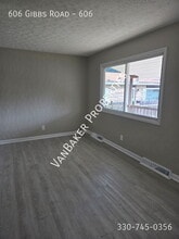 606 Gibbs Rd in Akron, OH - Building Photo - Building Photo