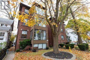 38 Leuty Ave in Toronto, ON - Building Photo