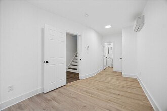 839 E Willard St in Philadelphia, PA - Building Photo - Building Photo