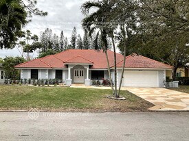 5111 NW 81st Terrace in Coral Springs, FL - Building Photo