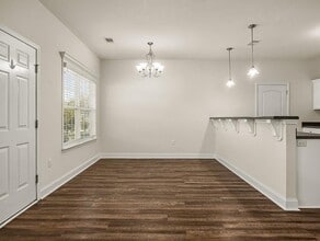 288 Bridgewater Ln in Darien, GA - Building Photo - Building Photo