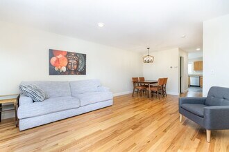 37 Alden St in Hartford, CT - Building Photo - Building Photo