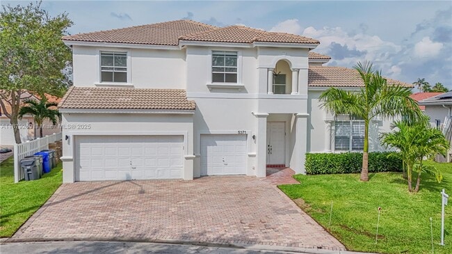 property at 5371 SW 32nd St