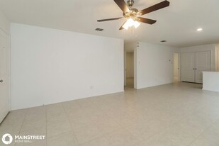 2967 Wallace Wls Ct in Crandall, TX - Foto de edificio - Building Photo