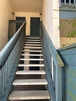 250 El Dorado Blvd in Webster, TX - Building Photo