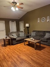 166 Meadow Ln in Ashburn, GA - Building Photo - Building Photo