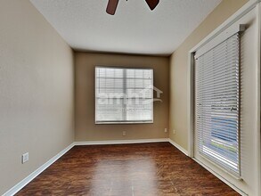 10602 Drayton Ct in Tampa, FL - Building Photo - Building Photo