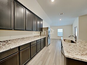 7933 Cactus Plum Dr in San Antonio, TX - Building Photo - Building Photo