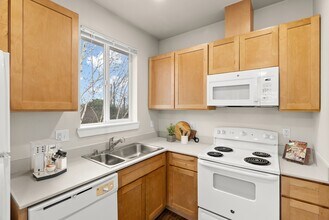 Parc 3 in Bellevue, WA - Building Photo - Building Photo