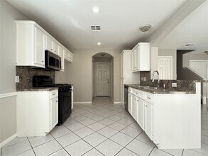 2524 Chamberlain St in Houston, TX - Foto de edificio - Building Photo