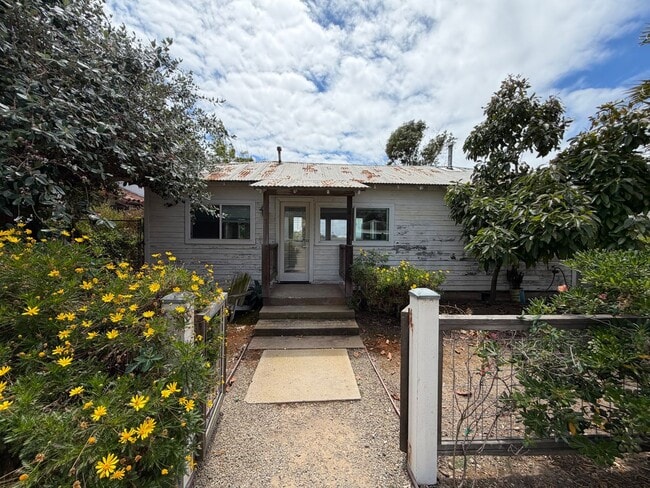 property at 4253 Carpinteria Ave