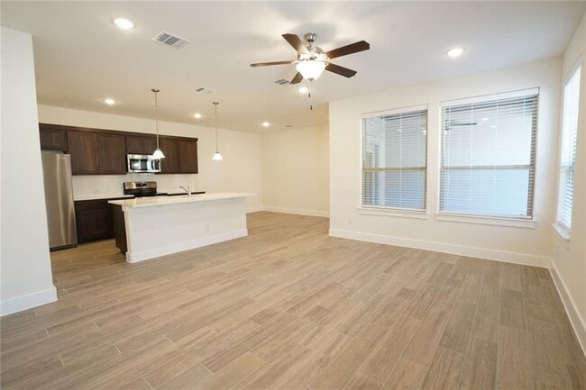 648 Parkline Dr in Georgetown, TX - Building Photo - Building Photo