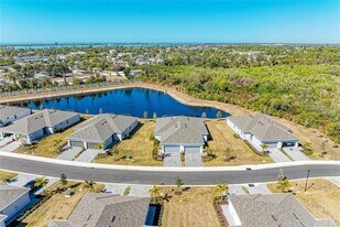 8613 Seasalt Lp in Englewood, FL - Building Photo