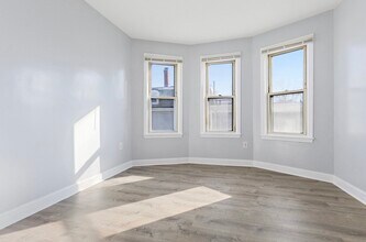 403 Ferry St in Malden, MA - Building Photo - Building Photo