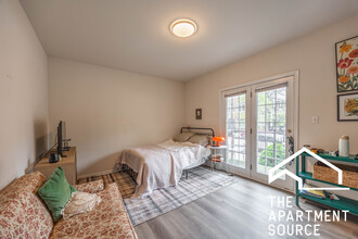 1465 W Cortez St, Unit 1n in Chicago, IL - Building Photo - Building Photo