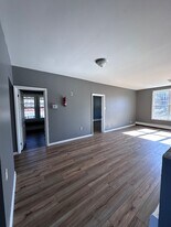 312 Blackman St in Wilkes-Barre, PA - Building Photo