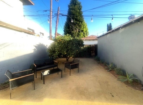 4024 Lincoln Ave in Culver City, CA - Foto de edificio - Building Photo