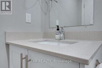 104 Wellington St N in Hamilton, ON - Building Photo - Building Photo