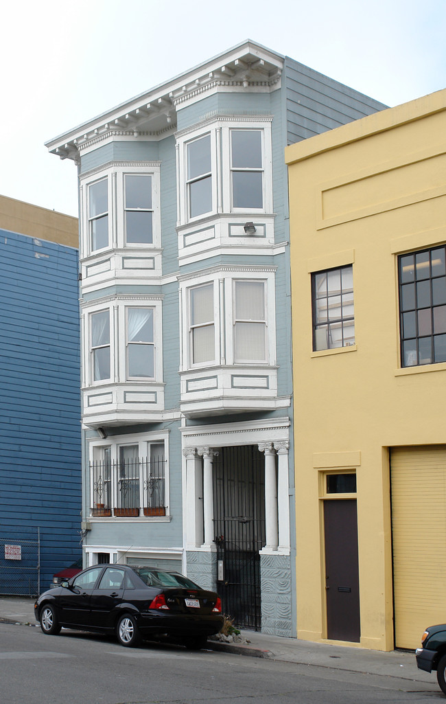 242 Capp St in San Francisco, CA - Building Photo - Building Photo