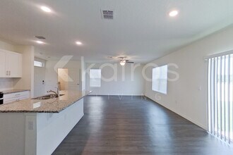 32212 Edson Ave, Unit 1111 in Leesburg, FL - Building Photo - Building Photo