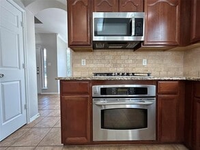 10013 Shelburne Rd in Fort Worth, TX - Building Photo - Building Photo