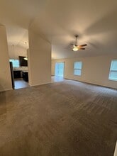 401 Spring Valley Run in Festus, MO - Building Photo - Building Photo