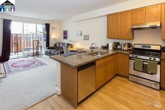 1020 Jackson St in Oakland, CA - Building Photo - Building Photo