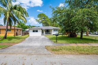 1620 SW 33rd Ave in Fort Lauderdale, FL - Building Photo - Building Photo