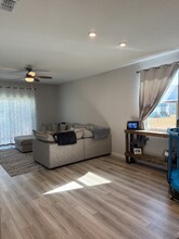 14721 Cashew Ave in Jacksonville, FL - Building Photo - Building Photo