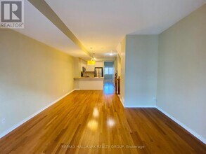 338 London Terrace in Ottawa, ON - Building Photo - Building Photo