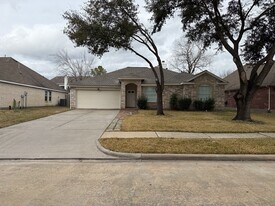 10514 Encino Pass Trail in Houston, TX - Building Photo