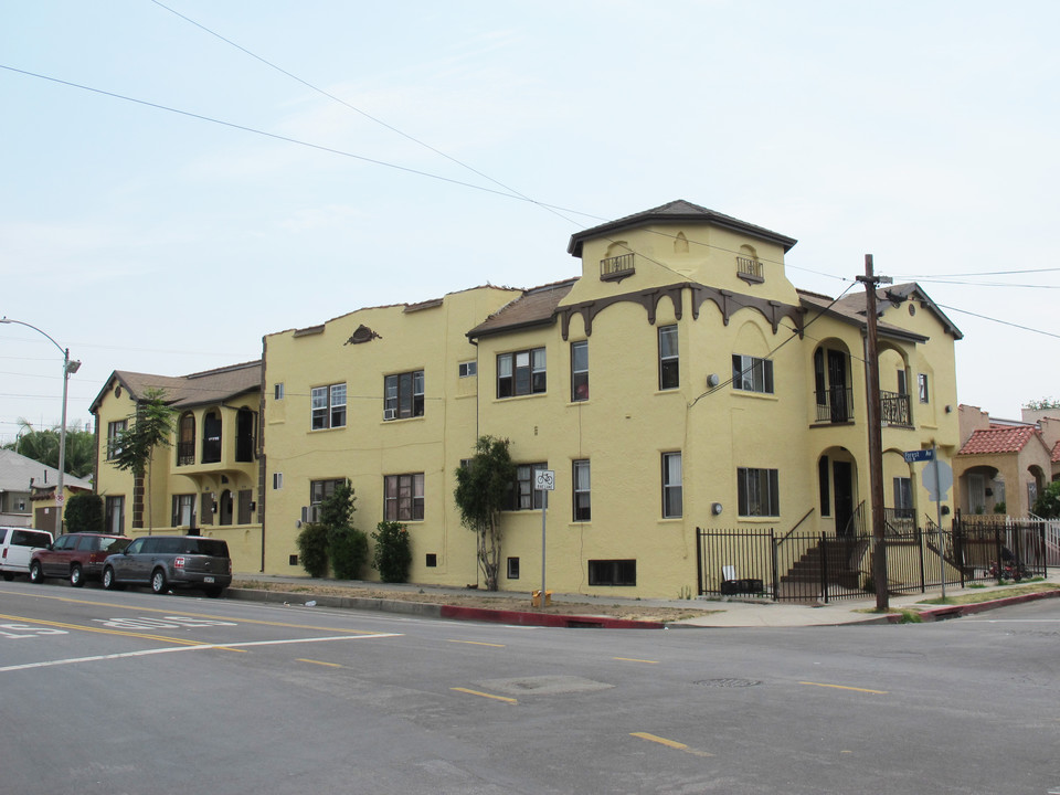 2801 Folsom St in Los Angeles, CA - Building Photo