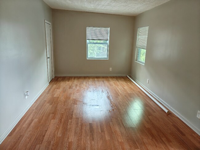 property at 1418 Union St W