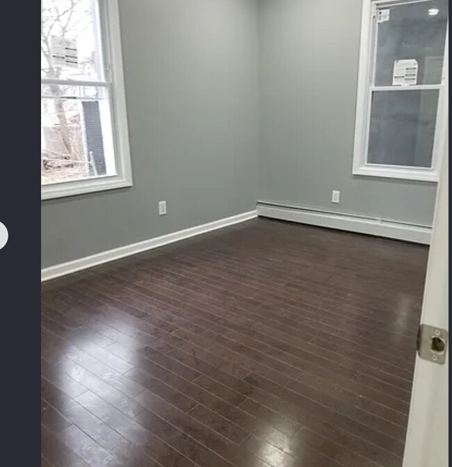 14118 250th St in Rosedale, NY - Building Photo - Building Photo
