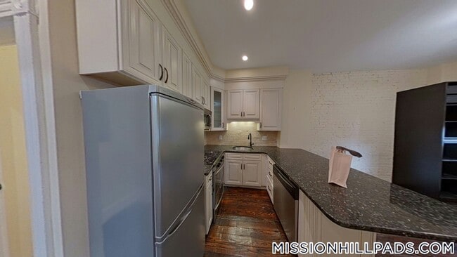 2 Carmel St in Boston, MA - Foto de edificio - Building Photo