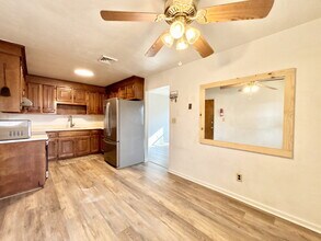 530 Louisa St in Norfolk, VA - Foto de edificio - Building Photo