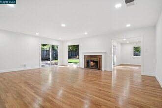 819 Rosedale Ave in Lafayette, CA - Building Photo - Building Photo