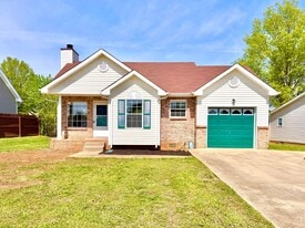 1215 Marla Dr in Clarksville, TN - Building Photo