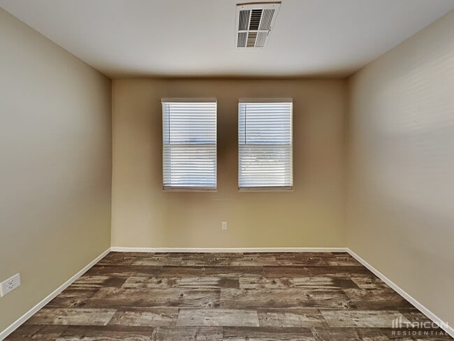 3669 Karissa Heights Pl in Las Vegas, NV - Building Photo - Building Photo
