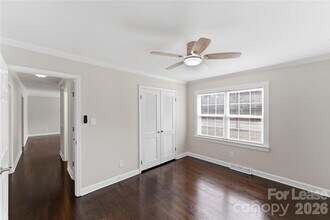 4000 Fieldcrest Rd in Charlotte, NC - Building Photo - Building Photo