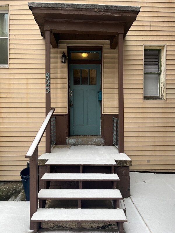 823 Market St in Wheeling, WV - Building Photo - Building Photo