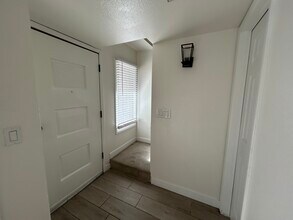 2698 N 43rd Ave in Phoenix, AZ - Building Photo - Building Photo