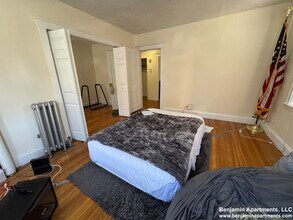 5 Barrows St, Unit 1 in Boston, MA - Building Photo - Building Photo
