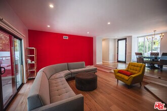 3116 Beachwood Dr in Los Angeles, CA - Building Photo - Building Photo