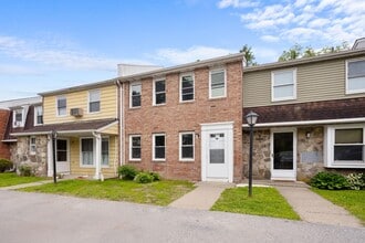 500 NY-299 in Highland, NY - Building Photo - Building Photo